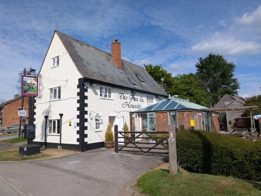 Picture of the Fox and Hounds